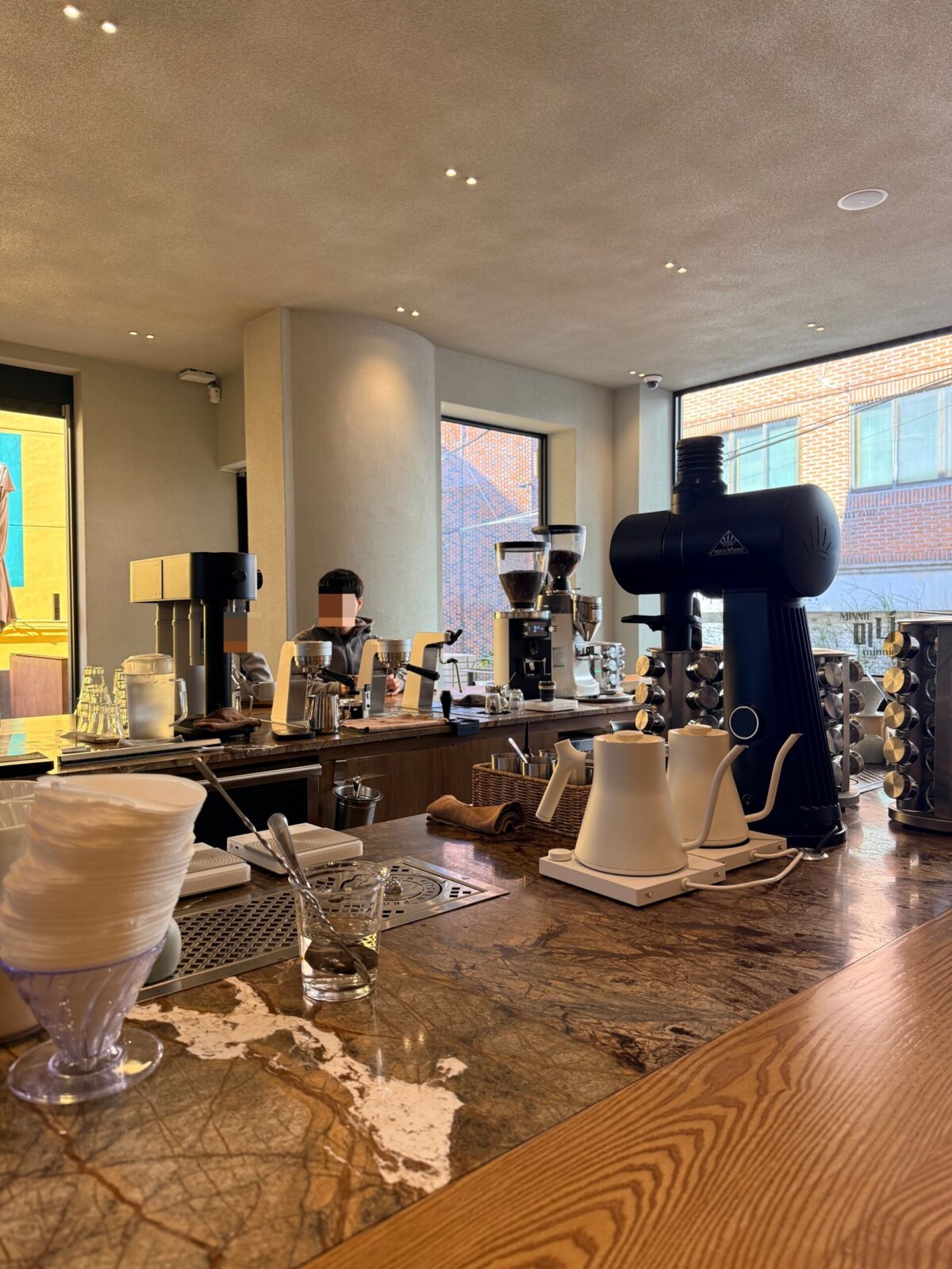 먼스커피바-핸드드립-전문점-03